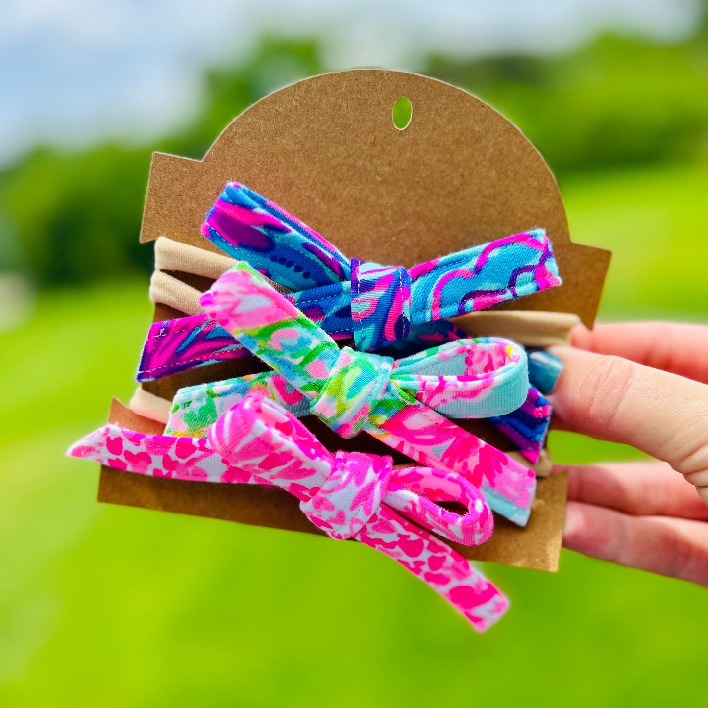 Dainty Baby bow, Preppy headband, Petite Bow